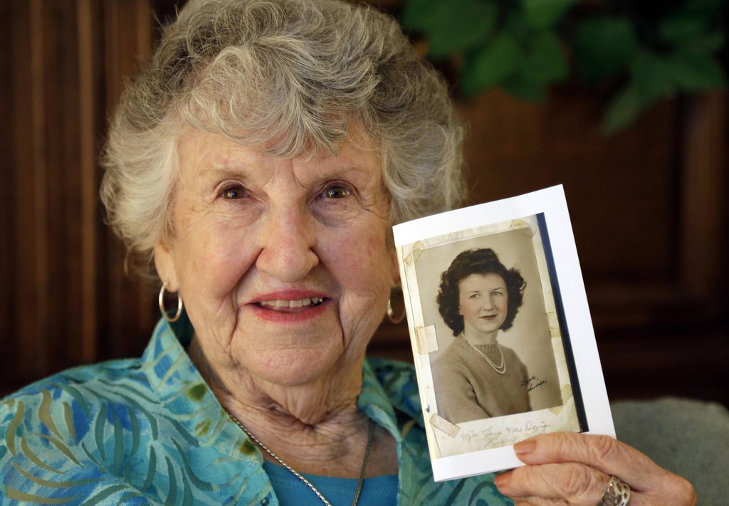 laura-mae-davis-burlingame